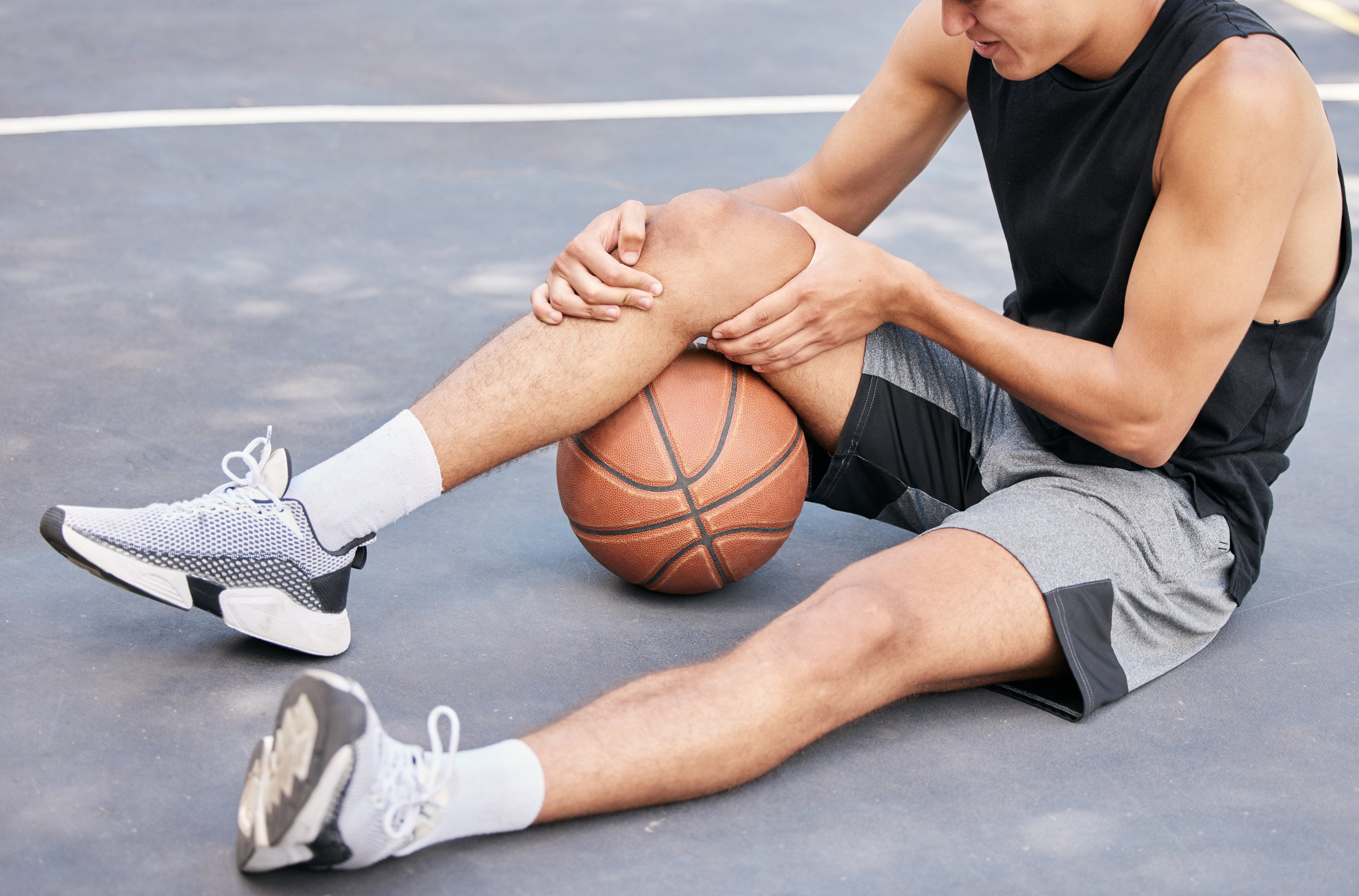 A Guide for Athletes Overcoming Injuries with Comprehensive Spine And Sports Therapy